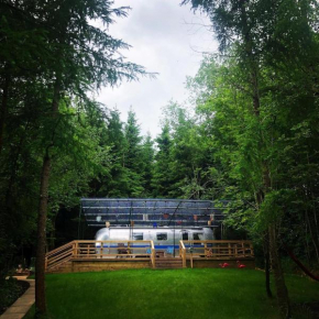 Airstream Woodland Escape